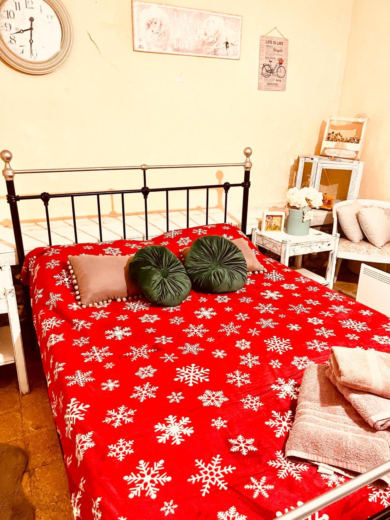 Holiday House 프로드로모스 외부 사진